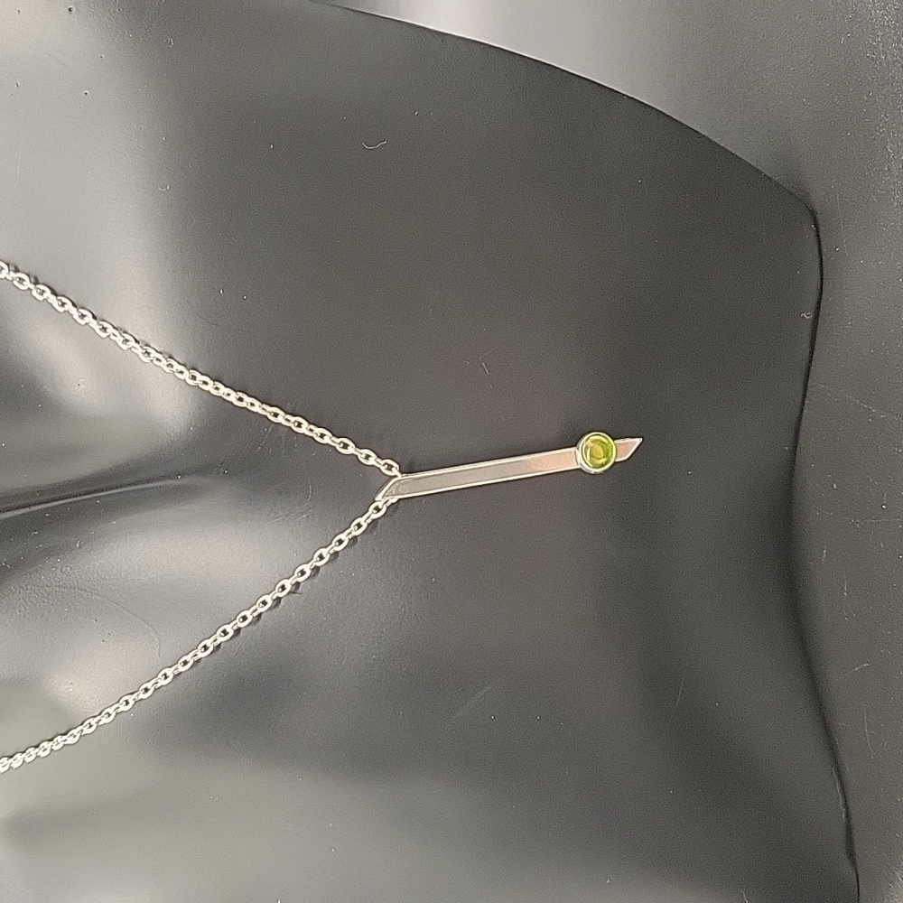 Peridot sterling silver pendant set - Picture 5 of 11